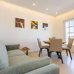 Sea Touch - Beachfront, With A Heated Pool *
