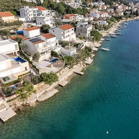 Sea Touch - Beachfront, With A Heated Pool