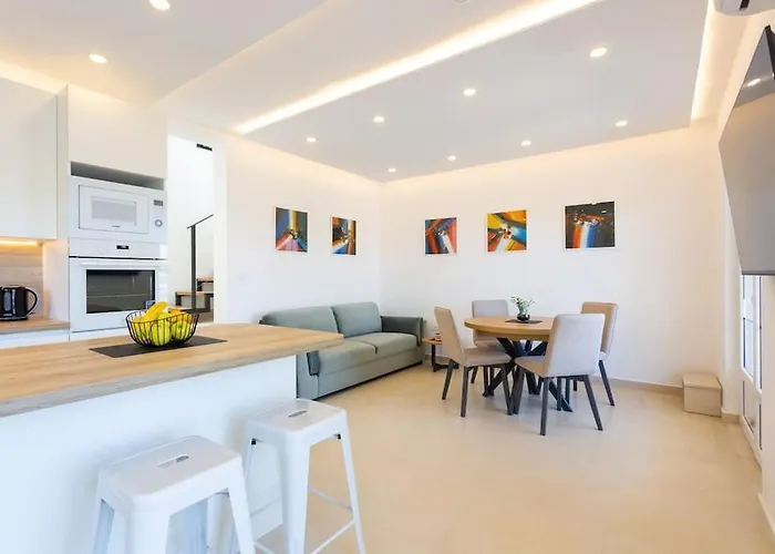 Sea Touch - Beachfront, With A Heated Pool