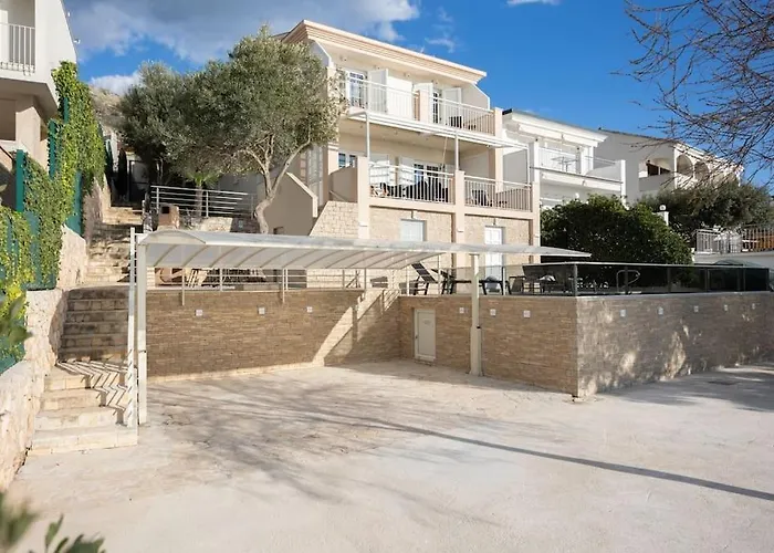 Sea Touch - Beachfront, With A Heated Pool